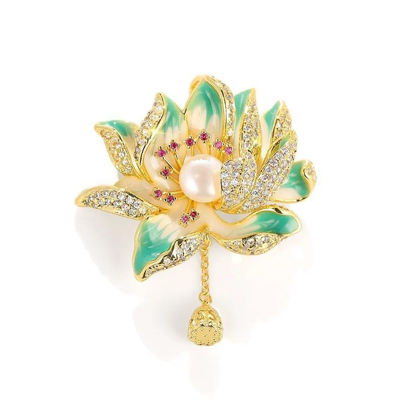Drop Oil Lotus Brooch, High-end and Niche Pearl Corsage, High-end Vintage Pin