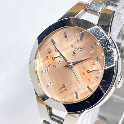 Used 101 SEIKO Lukia Ladies Watch Quartz New Battery Working Salmon Pink 101
