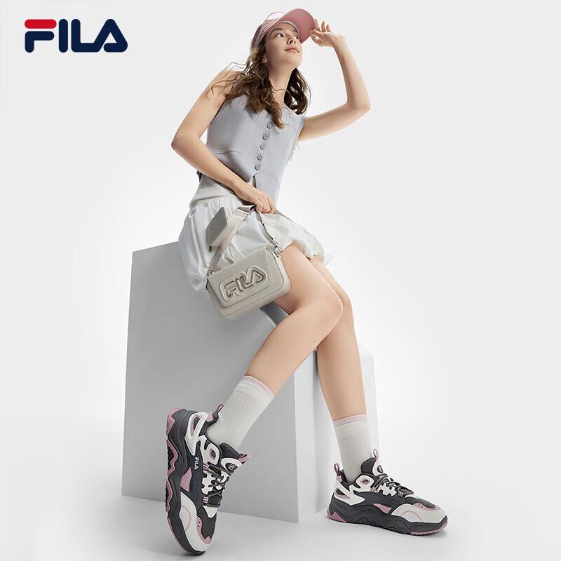 FILA Women s Hill Dad Retro Sneakers US 8