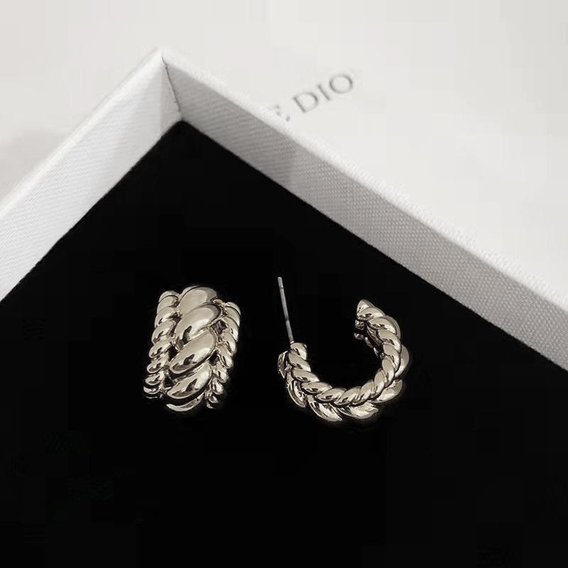 European & American Woven C-Shaped 925 Silver Needle Earrings - Classic, Versatile, Fashionable Design