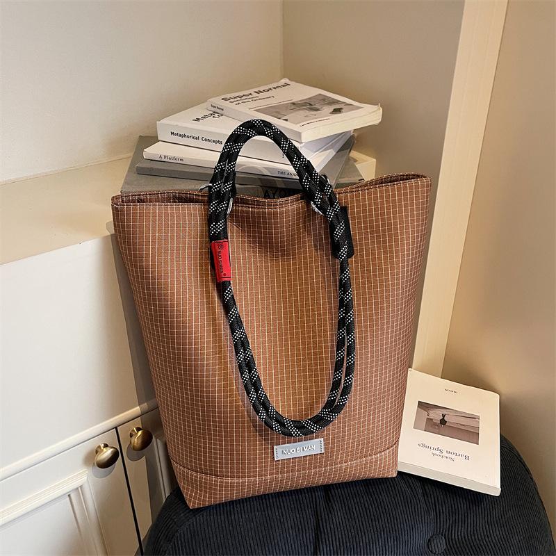 Женская ручная сумка модная осенне-зимняя клетчатая сумка через плечо тканевая сумка легкая большая вместимость дорожная сумка-тоут коричневый