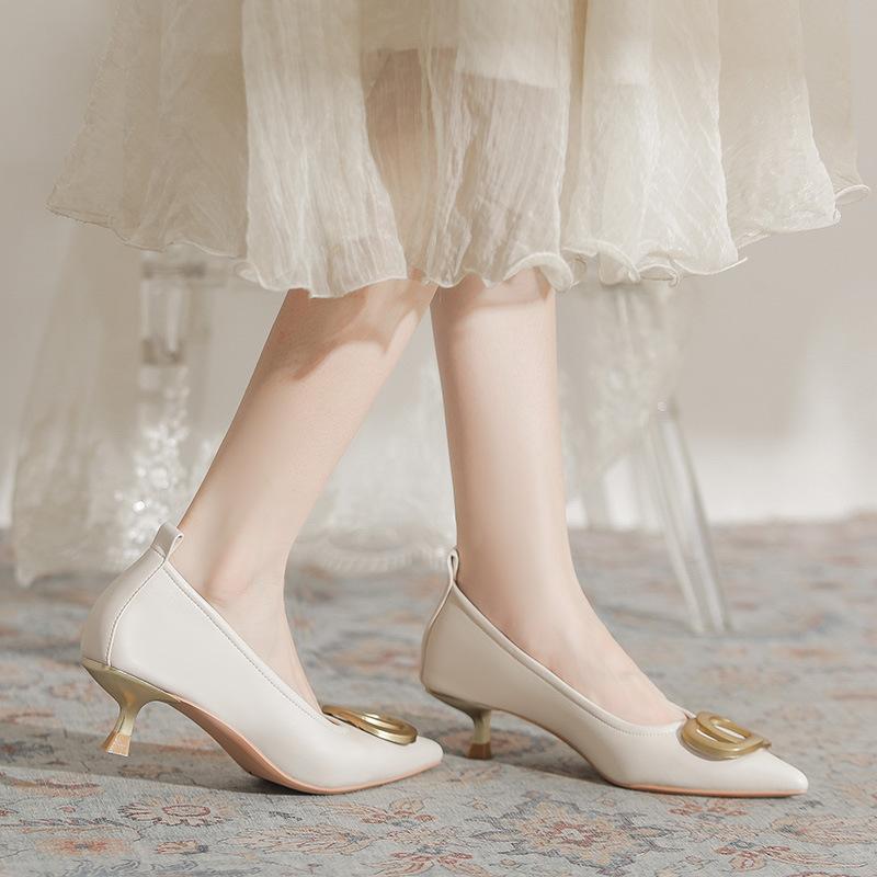 Pointed Stiletto High Heels Commuting Temperament Shallow Mouth French Metal Buckle Spring 2025 New Fashion Single Shoes Women