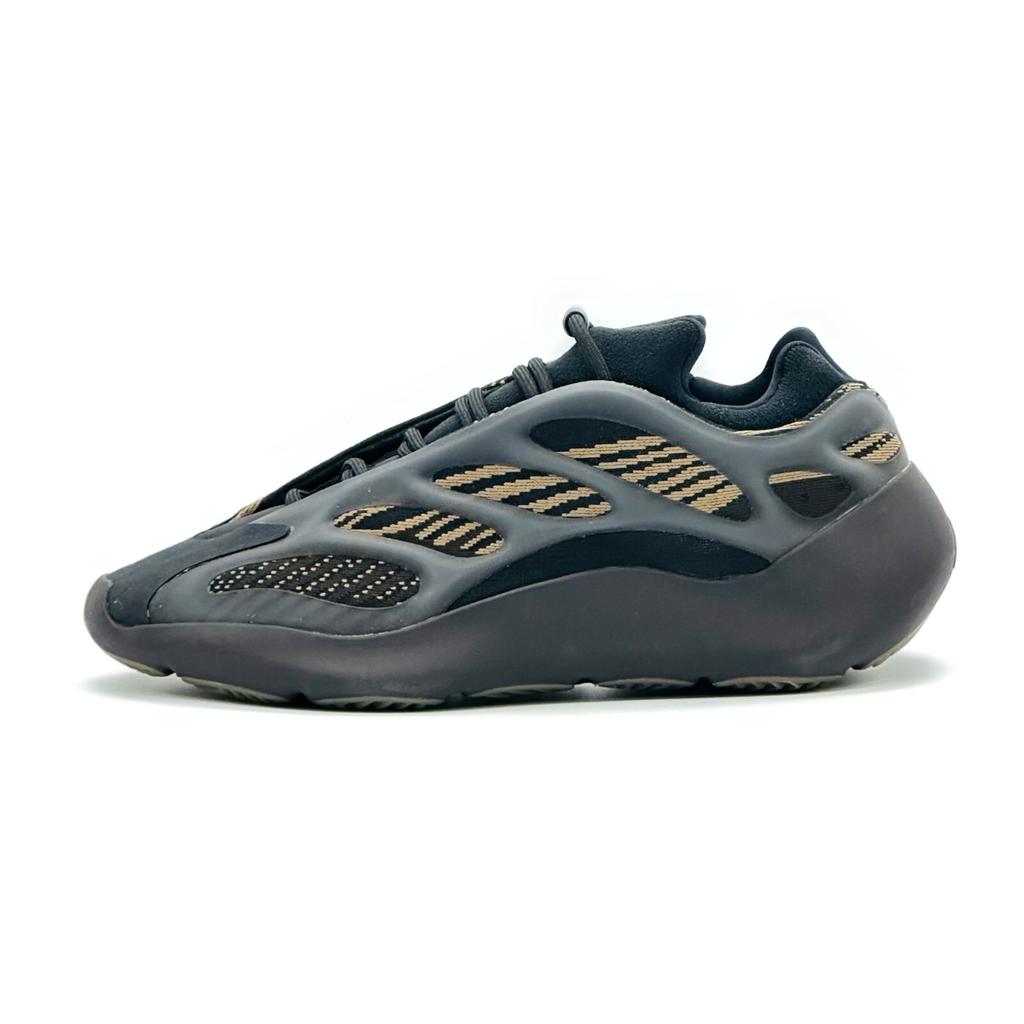 GY0189 adidas Yeezy 700 V3 Clay Brown Chacoal Grey Dark Gray Ash Black (Mannen)
