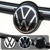 For VOLKSWAGEN VW New Replace Car Front Radiator Grille Emblem For Volkswagen VW Golf 7 MK7 2014-2017 Car Modification Logo