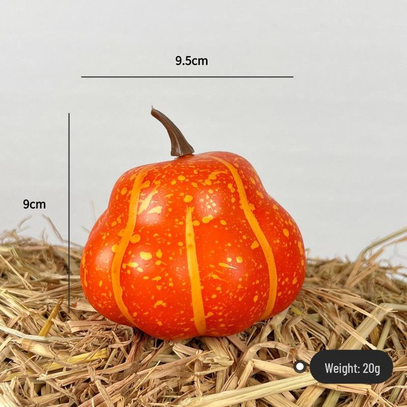 Pumpkin Harvest Festival Props: Farmhouse Halloween Decoration for Mall Displays and Room Ornaments