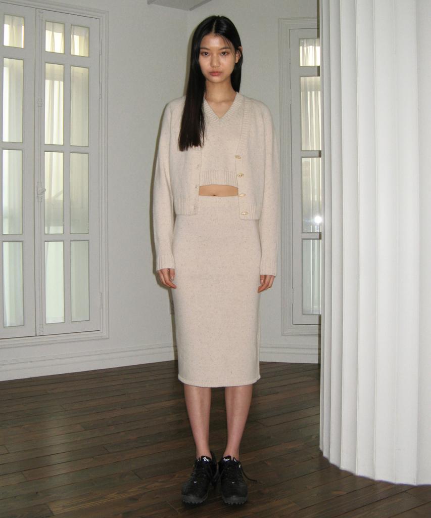 Sinun Wool Blended Long Skirt (Ivory)