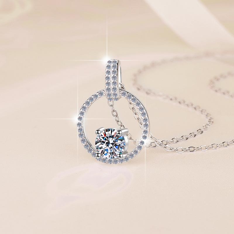 6.5mm S925 Sterling Silver Round Halo Moissanite Pendant Necklace D VVS1 Exquisite Fine Jewelry For Women