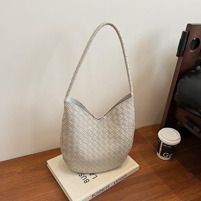 Women's bag, mother and child bag, summer large-capacity high-end woven soft-faced underarm shoulder bag, light luxury fashion tote