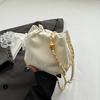Travel leisure popular feminine small fashion texture bucket commuter chain crossbody bag