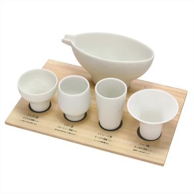 Aito Seisakusho Mino Ware Japan Trinkvergleich Ochoko Guinomi Katakuchi Tokkuri Set-Präsentation Hergestellt in Japan 266690 (mit Box)