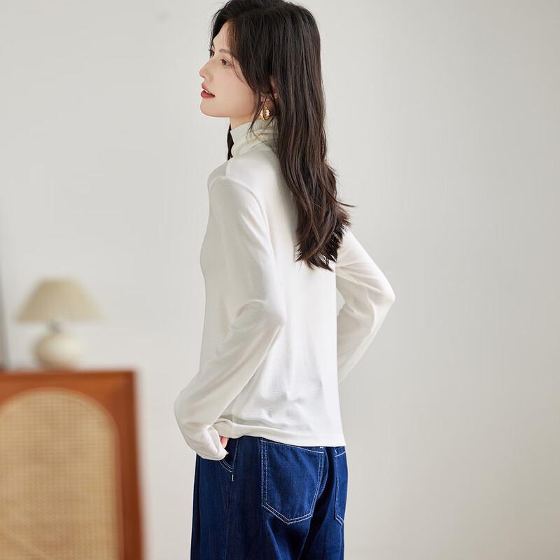 Women's Silk Blend Turtleneck Knit Top