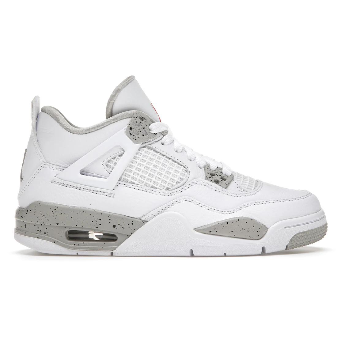 

Кроссовки Jordan 4 Retro Белые Oreo (2021) (GS)(DJ4699-100) 35.5