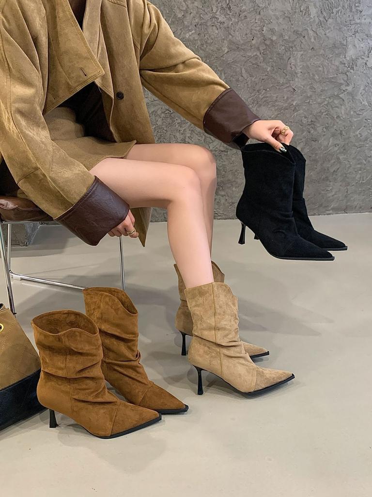 Stiletto French Temperament Leopard Print Pointed Short Boots Women's Boots Autumn 2025 New Suede Medium Tube Stacking Boots