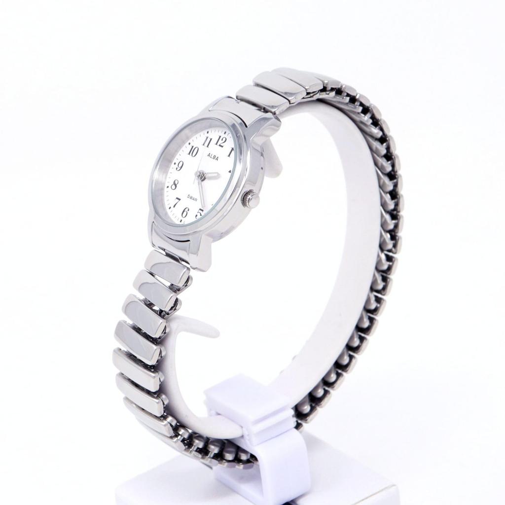 Seiko Watch Alba Watch Quartz Stainless Steel Reinforced Waterproof for Daily Life Analog SEIKO ALBA Women's (5 ATM) (AEGK441 (Dial White, Case