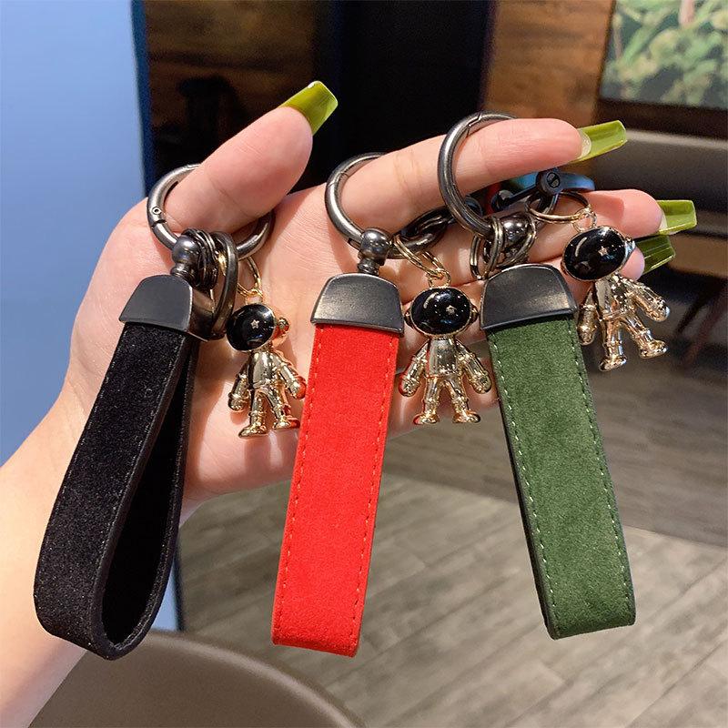Creative Metal Astronaut Keychain Pendant Women'S Exquisite Pu Leather Car Keychain Pendant Small Gift