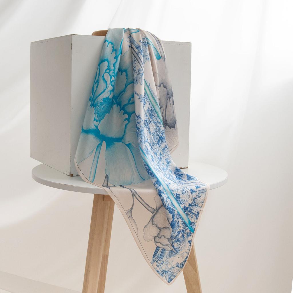 Mulberry Silk Silk Scarf for Mother In Law and Elder Gift Thin Sunshade Women's Square Scarf Elegant and Versatile