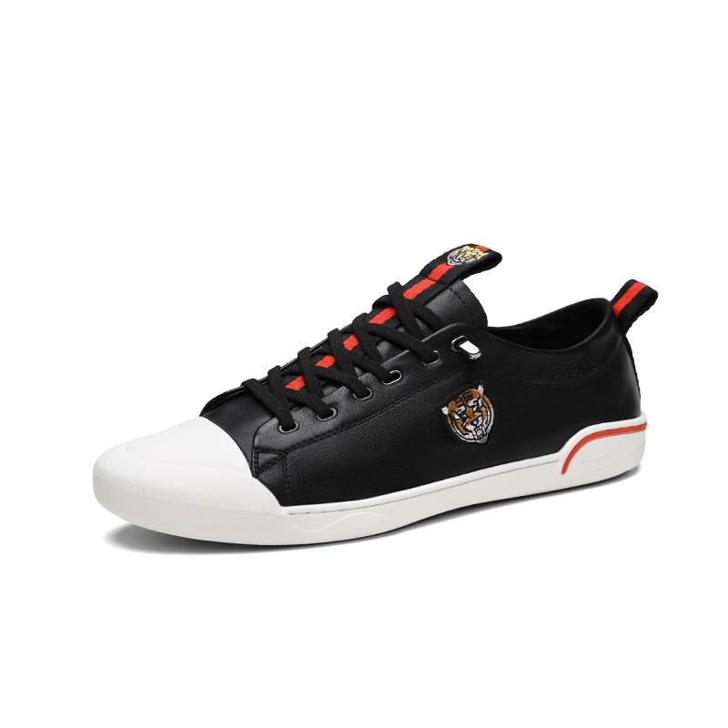 Trendy brand men's shoes spring and autumn new little white shoes men's foot casual loafers breathable one-pedal versatile fashion board shoes