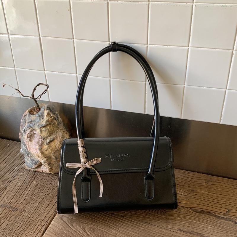 Gențile de umăr populare de astăzi cu capacitate mare sunt genți de mână noi de toamnă pentru femei, cu valoare ridicată, genți de umăr la modă.