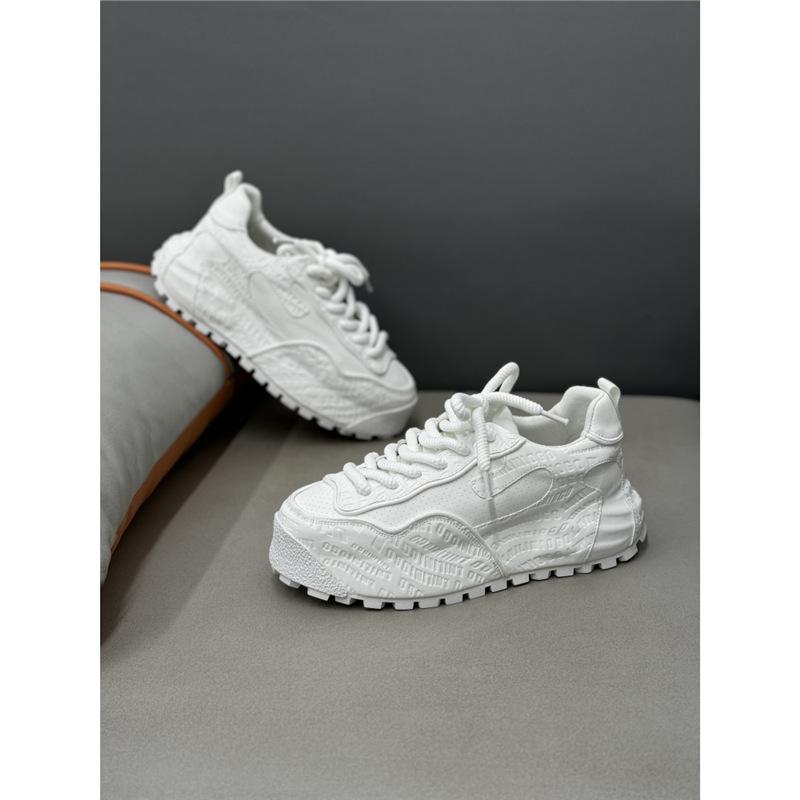 New comfortable shoes, sports shoes, comfortable breathable shoes bm