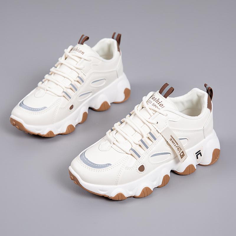 Fashion 2025 New Spring Women's Shoes Comfortable Soft Bottom Lace Up Anti Slip Sports Shoes Lightweight Outdoor Fashion Casual Shoes