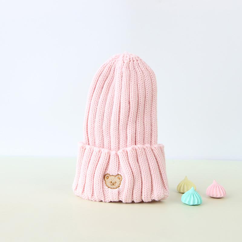Cozy Autumn/Winter Crochet Baby Beanie with Embroidered Bear