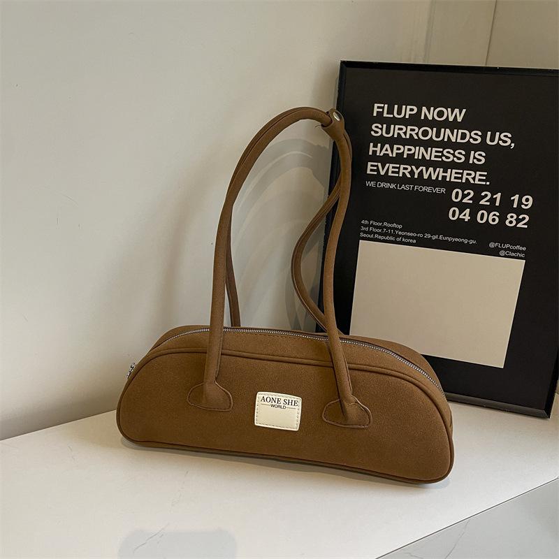 Simple Suede Baguette Bag Fashionable New Versatile Underarm Bag Retro Wind Matte New Shoulder Bag Women's Bag