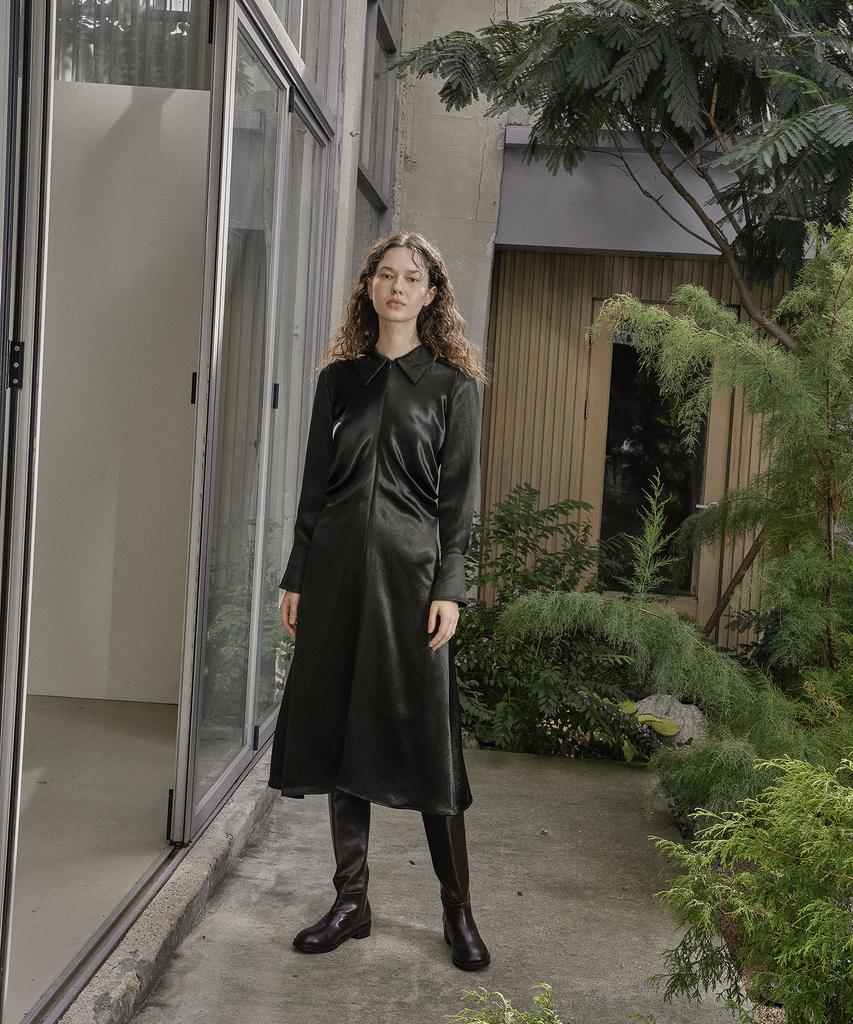 Kkeulle Draper Dress_Deep Green