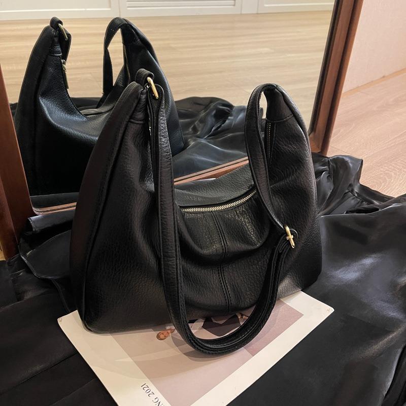 Large-capacity fashionable high-end textured women's bags, new simple and trendy versatile tote bags, commuting shoulder bags to work