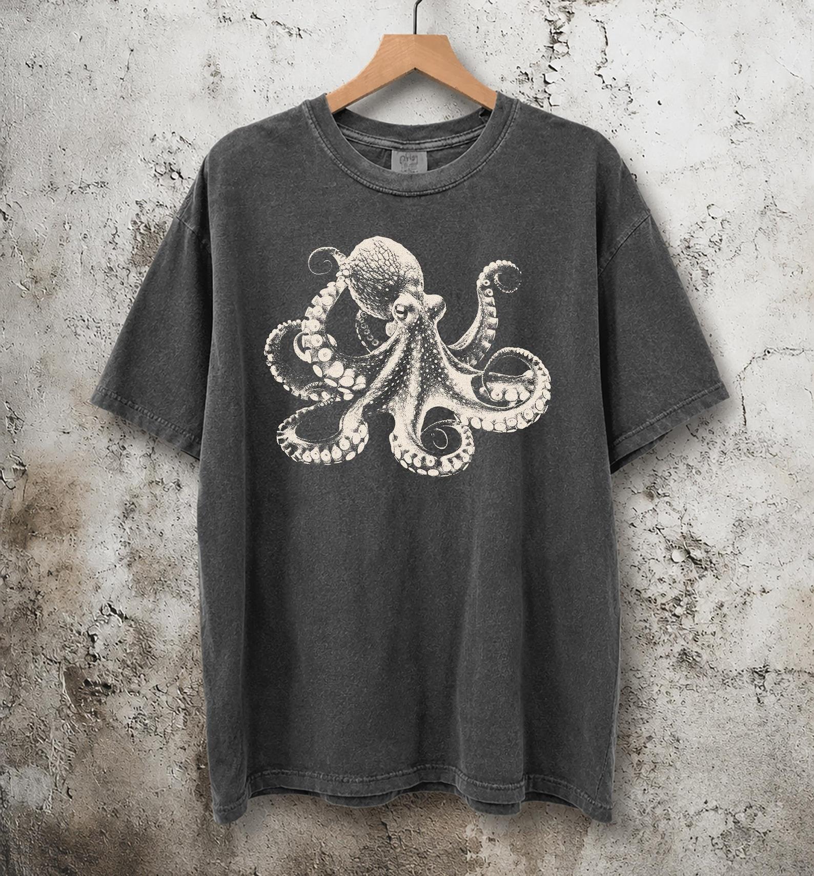 Vintage Octopus Graphic T-Shirt, Comfort Colors Kraken Tee, Retro Ocean Nautical Top 3XL