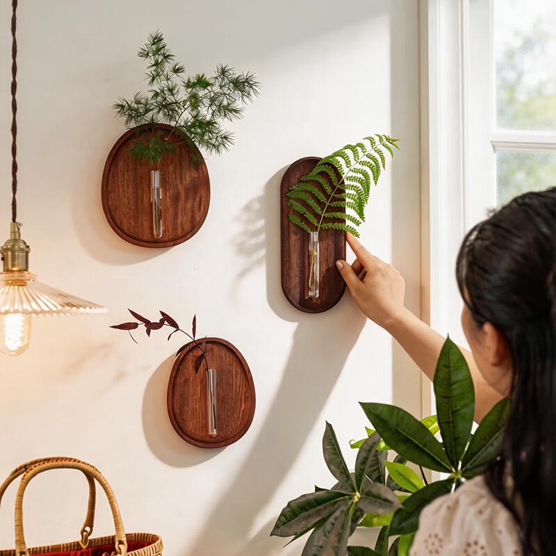 Деревянная настенная ваза в стиле дзен