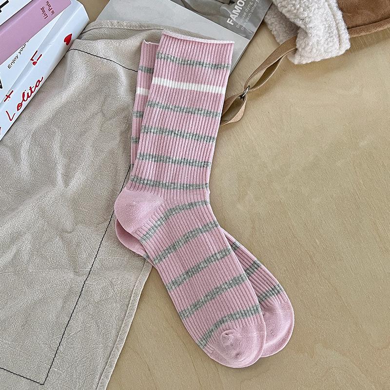 

Trendy Gray-Blue Striped Mid-Calf Slouch Socks for Women - Autumn/Winter, Japanese Retro Style. One Size