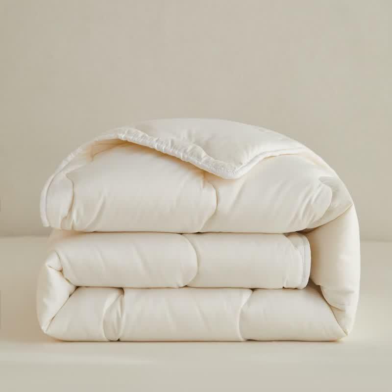 Red Bean All-Season Feather Silk Cotton Quilt 150cm x 200cm