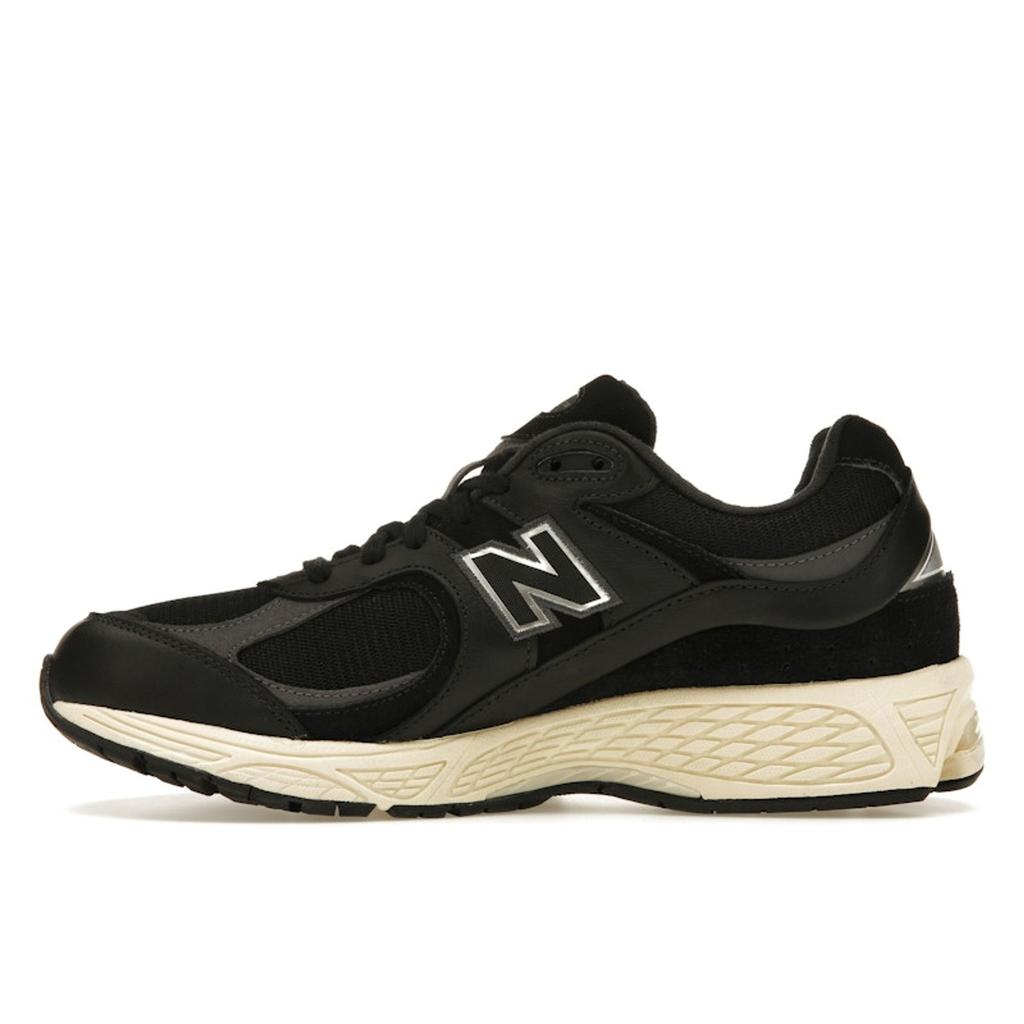 New Balance 2002R Leather Pack - Vintage Black Men Sneakers White M2002RIB