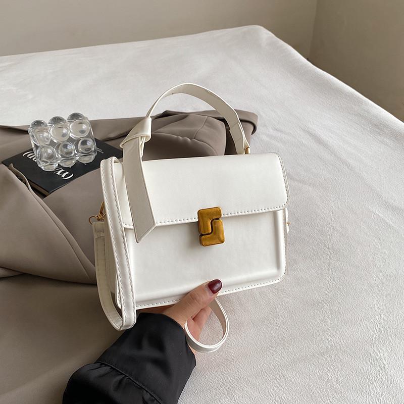 Fashionable Retro Women's Handbag 2024 New Trendy Small Square Bag For Daily Use