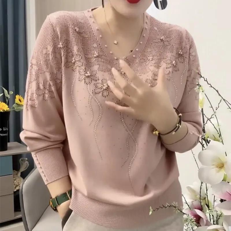 Women's Spring/Fall Long-Sleeve V-Neck Base Layer Sweater Elegant Knit Top Design