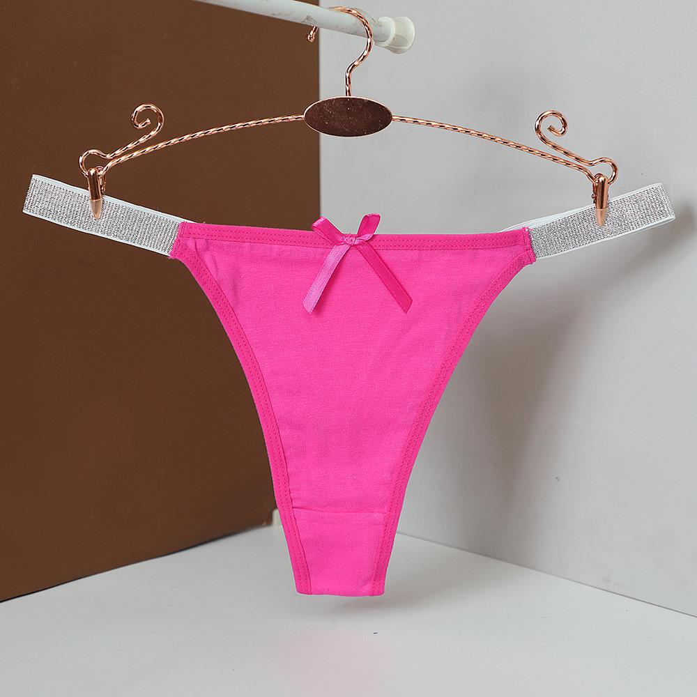 

Женские трусики-стринги из серебристого шелка с широкой талией и низкой посадкой - сексуальные, спортивные, удобные L розы красного