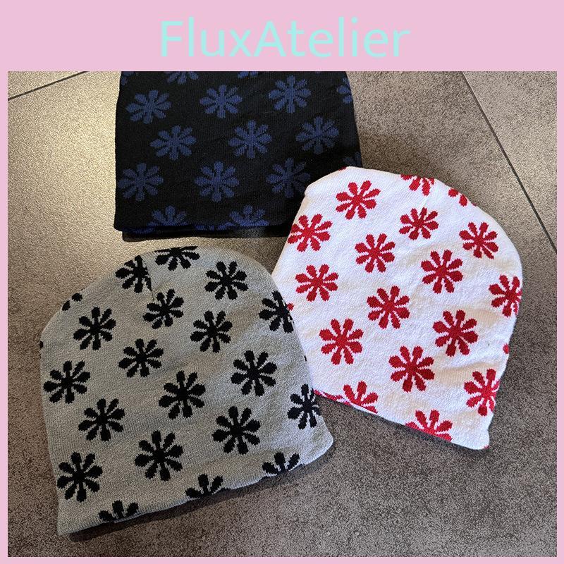 Acrylic Knit Cap With Colorful Design For Men Women Warmth And Face Slimming Effect