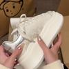 Chinesischer Stil Guochao Druck bestickte kleine weiße Schuhe Board Schuhe Damen 2025 neu vielseitige Muffin Plateau Freizeitschuhe Einzelne Schuhe