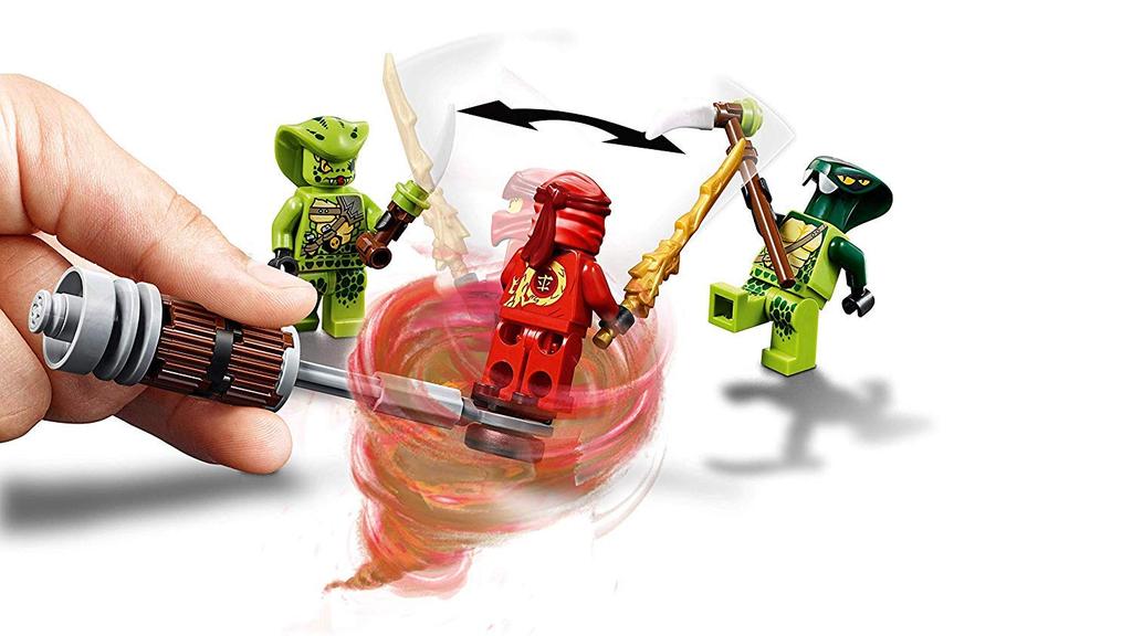 LEGO Ninjago Kai & Zane Wyścig motocyklowy 70667 Klocki Zabawka dla chłopców