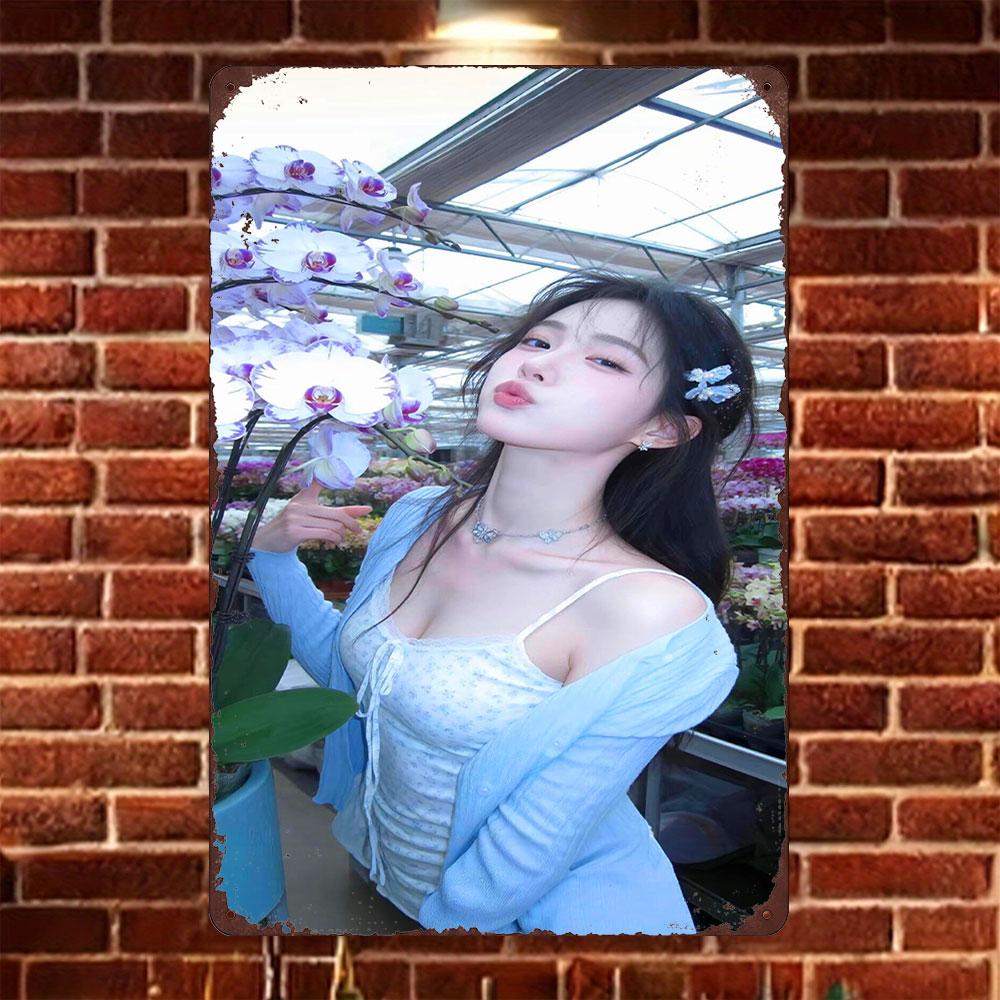 

HD Tin Sign Vintage Asian Girl in Blue Cardigan White Camisole in Flower Greenhouse Metal Wall Art Retro Decor for Home Bar Ca 20x30cm（7.8x11.8inch）