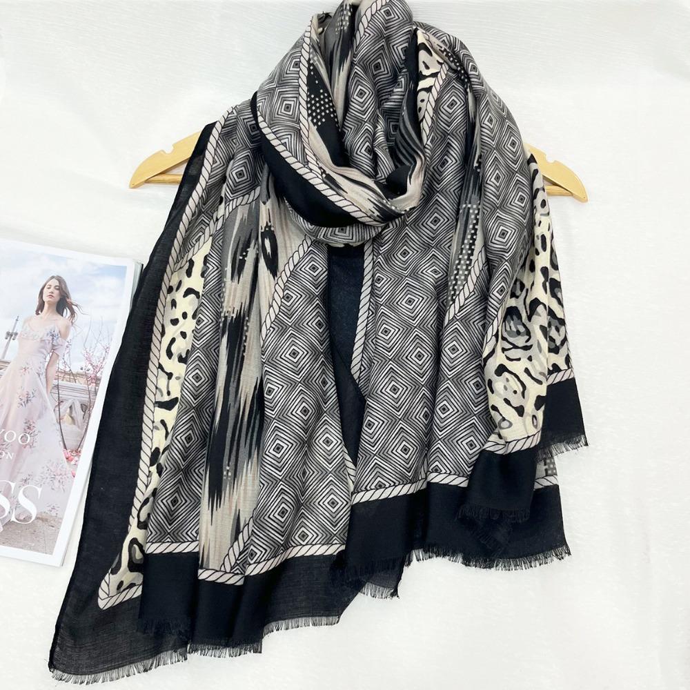 Lightweight Women Scarf Cotton Linen Fabric Silk Scarf Fashion Warm Shawl  Summer Season