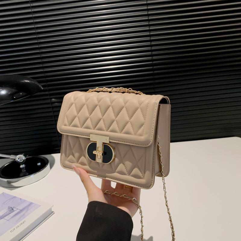 Embroidered Thread Rhombus Simple 2025 New Retro Popular Lock Chain Crossbody Shoulder Small Square Bag