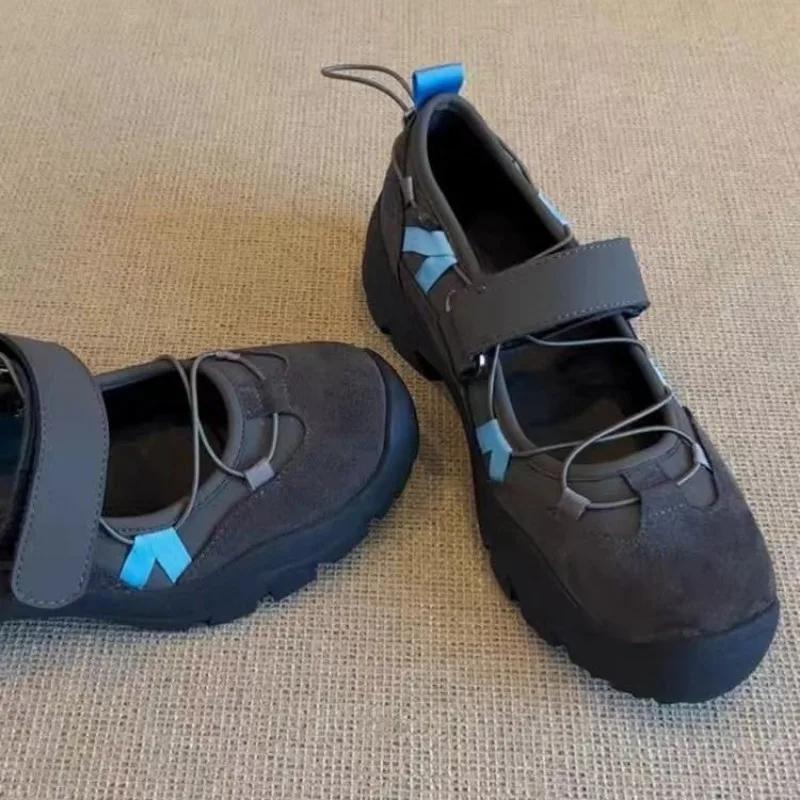 Modisch Trendig Bestseller - Graue Klobige Mary Jane Sneaker, Klettverschluss & Schnürung, Colorblock, Ideal für Draußen Freizeit