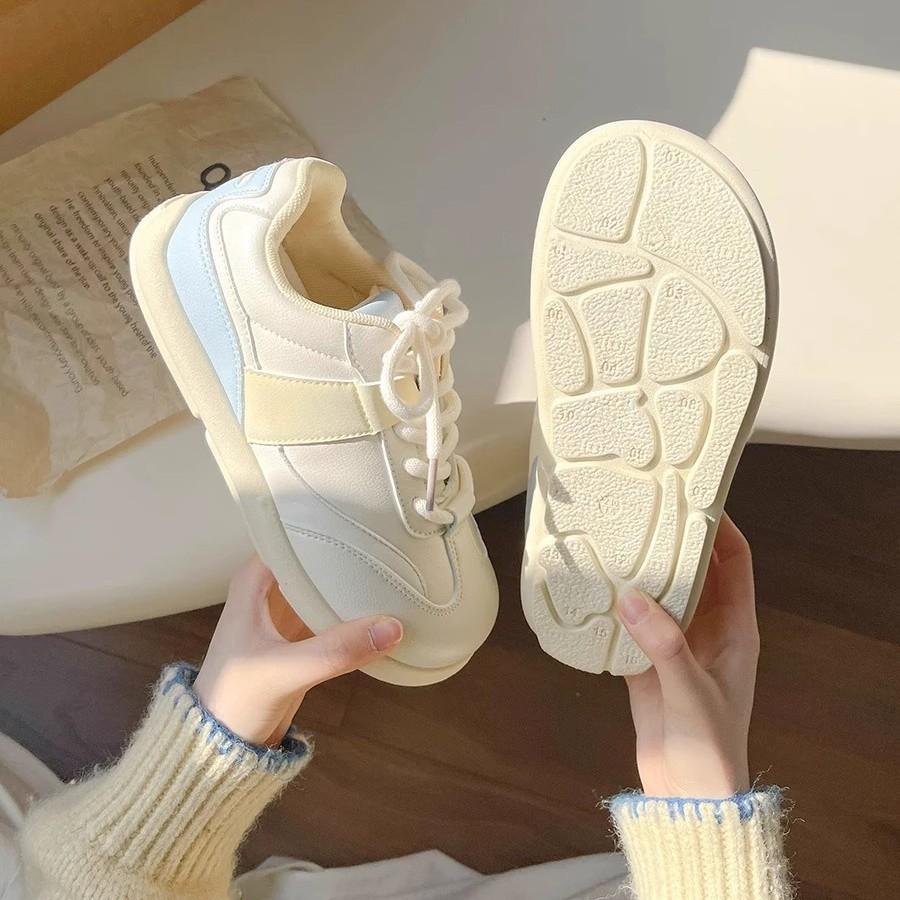 Retro German Training Shoes Women's Spring 2025 New Ugly Cute Big Head Little White Shoes Versatile Platform Sports and Leisure Board Shoes