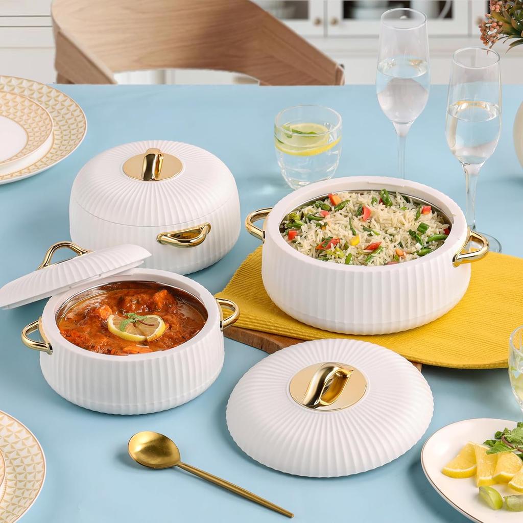 Isoliertes Kasserolen-Set 2-teilig zur Warmhaltung von Speisen mit grifffreundlichen Griffen und elegantem weißen Design