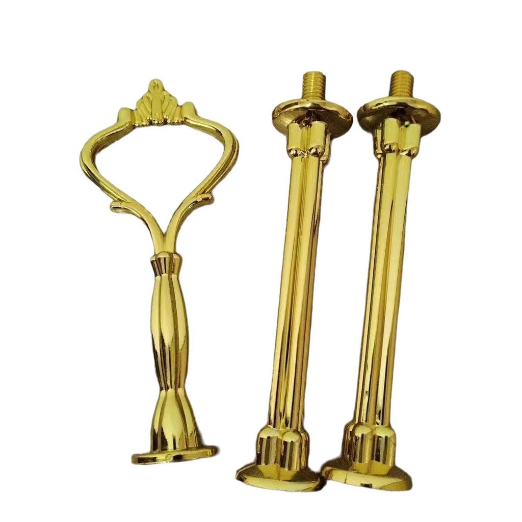 Suport de desert cu trei etaje în stil european: Placă de Fructe și Suport pentru Prăjituri din Plastic pentru Petreceri și Nunți