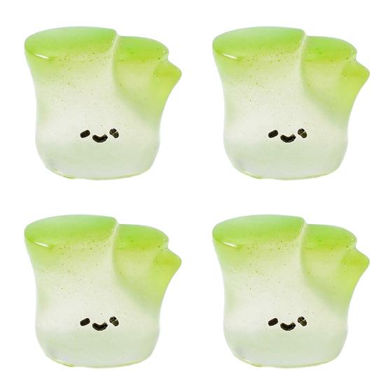 4Pcs Mini Resin Vegetable Figurines Cute Car Dashboard Decor, Adhesive Mounted Resin Car Interior Decorations for Women, Mini Dashboard Ornaments