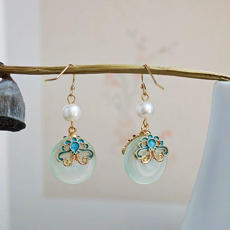 BLINGBAY 2023 Women's Pendant Earrings Small Butterfly Pink Shell Retro Chinese Style Earrings Fashion Jewelry Accessories Modern Jewelry Gifts