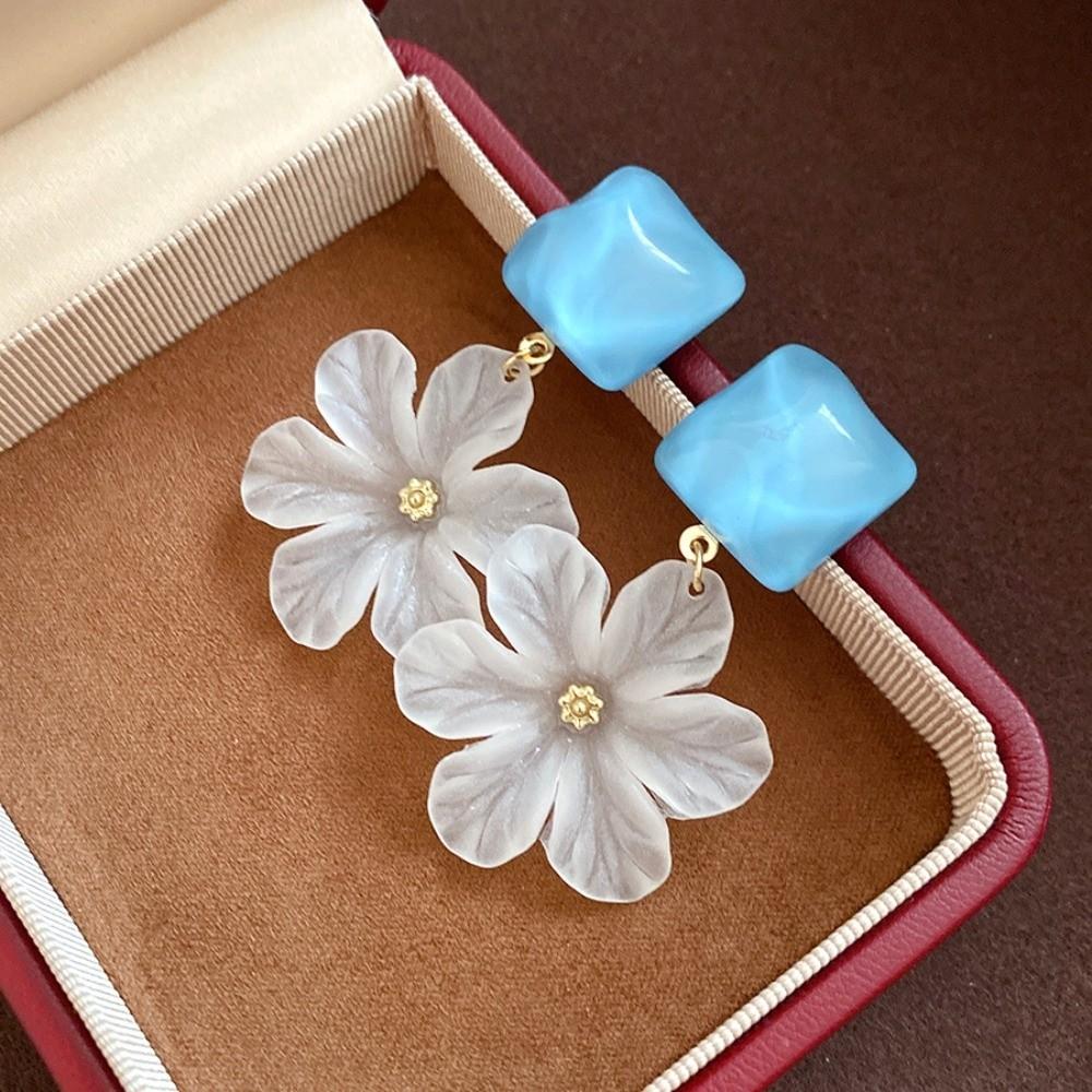 Big Floral Women Earrings Exaggerated Ladies Stud Earrings Korean Ins Acrylic Flower Earrings  Gift