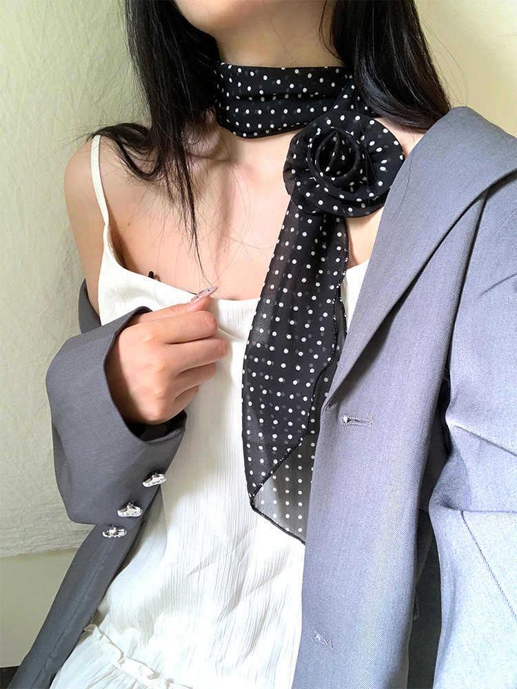 Silk Print Scarf Bandeau Strapless Top - Women's Versatile Shawl for Spring and Autumn